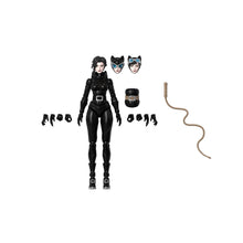 Load image into Gallery viewer, DC Batman Hush Catwoman Champion Class 06 Model Kit