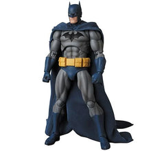 Load image into Gallery viewer, Batman: Hush Batman MAFEX Action Figure
