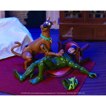 Load image into Gallery viewer, Scooby-Doo! Wave 2 Sea Demon 1:12 Scale Action Figure