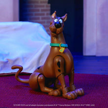 Load image into Gallery viewer, Scooby-Doo! Wave 2 Scooby-Doo 1:12 Scale Action Figure
