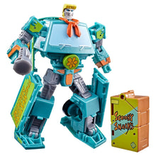 Load image into Gallery viewer, Scooby-Doo Transformers Mysterious Prime &amp; Automutt Action Figure Set
