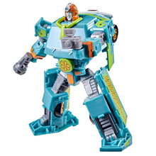 Load image into Gallery viewer, Scooby-Doo Transformers Mysterious Prime &amp; Automutt Action Figure Set

