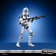 Load image into Gallery viewer, Star Wars The Vintage Collection Clone Trooper (501st Legion)
